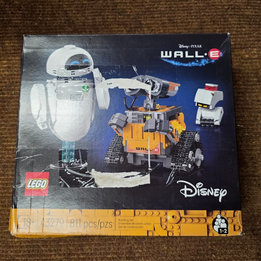 LEGO Disney Pixar WALL-E and EVE 43279 *Damaged Box*